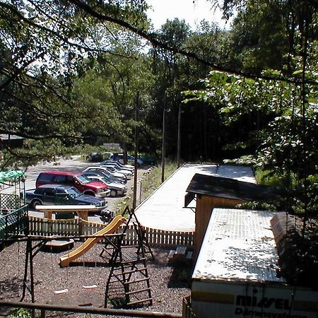 Hotel Flic Flac Mauerbach Exterior foto